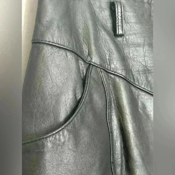 West Bay Vintage Top Grain Leather skirt (X14) - Picture 3 of 8